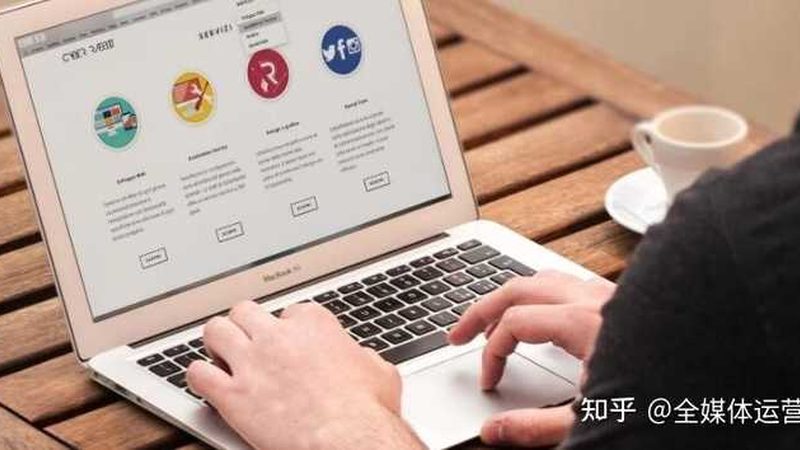 CRM系统开发品牌排行：揭秘企业级应用的选择之道
